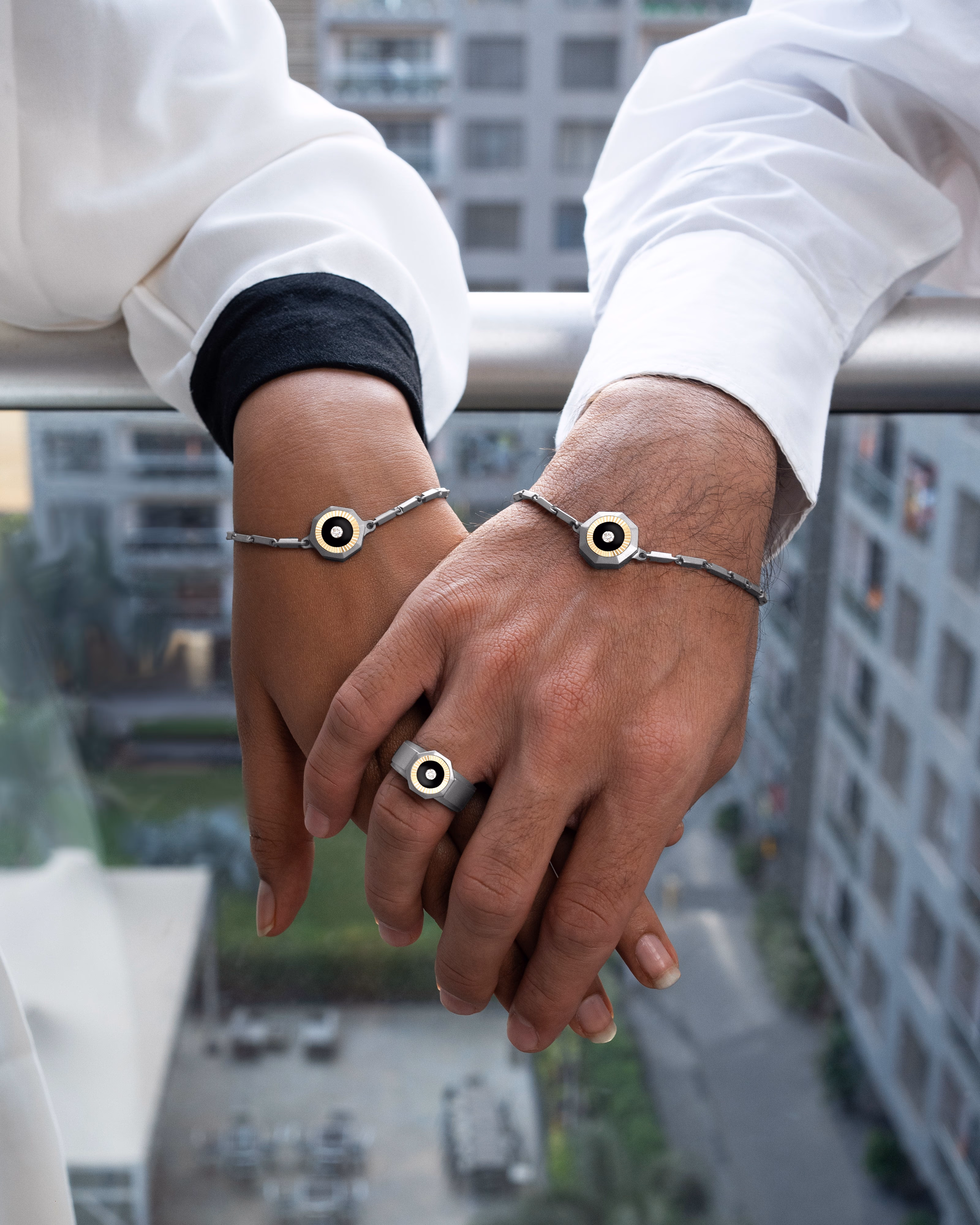 Aura – Titanium Bracelet for Everyday Style.