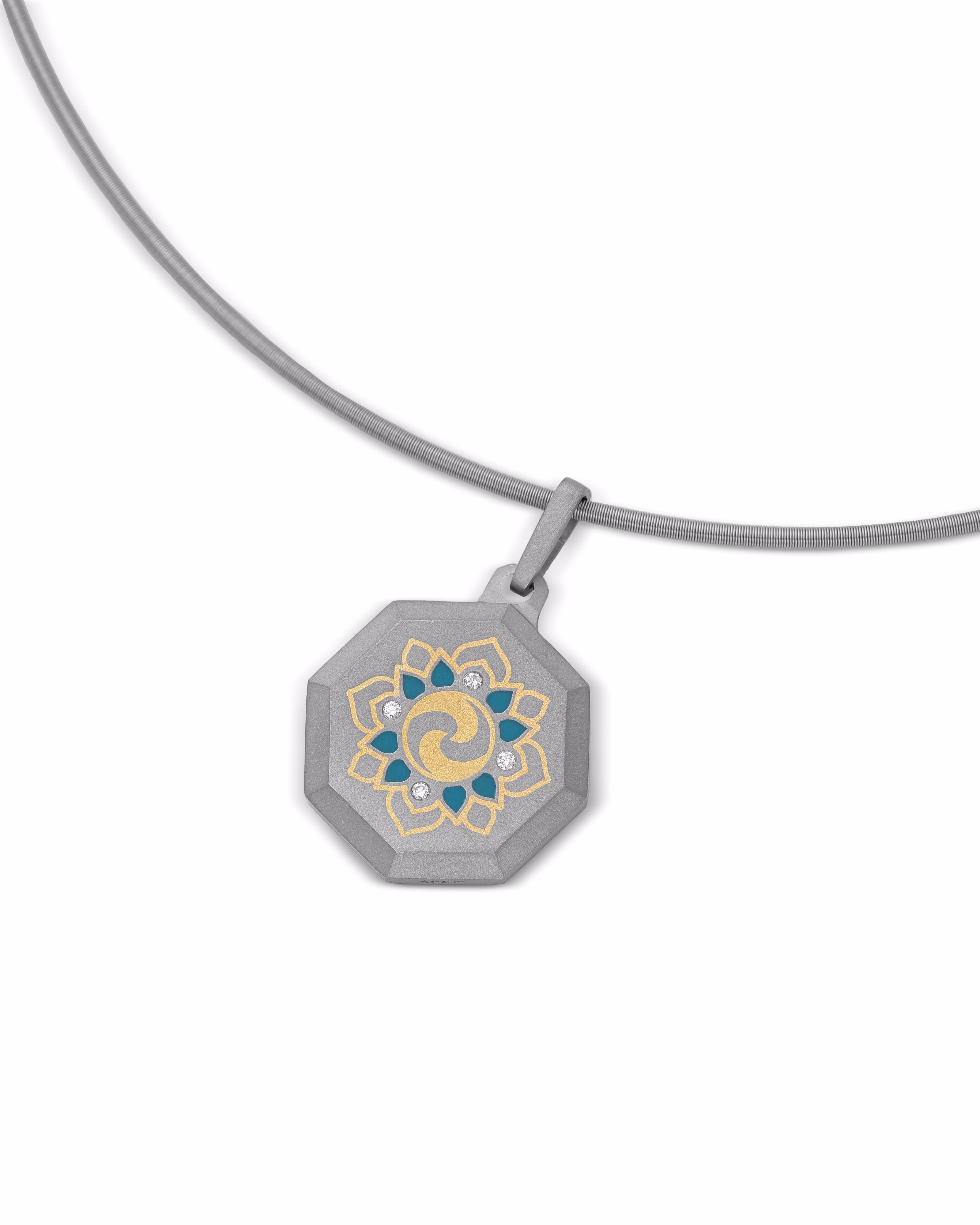 Women's Titanium Pendant