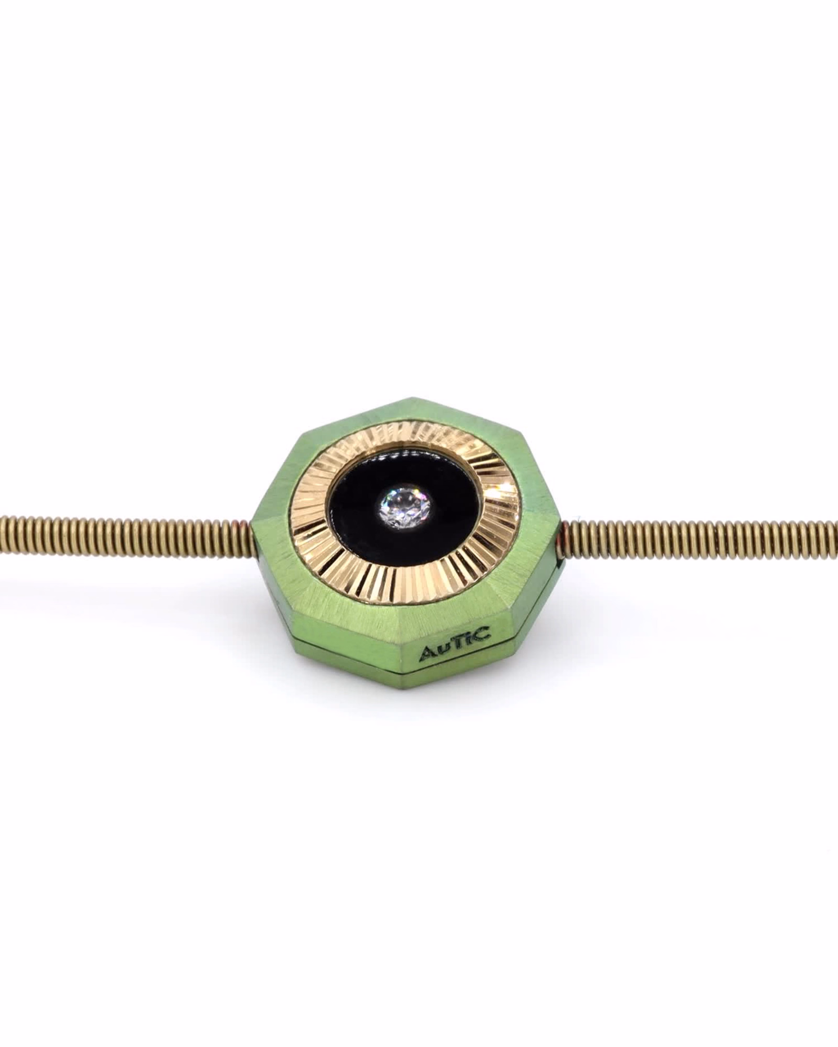 Vibes – Titanium Bracelet in Green Color.