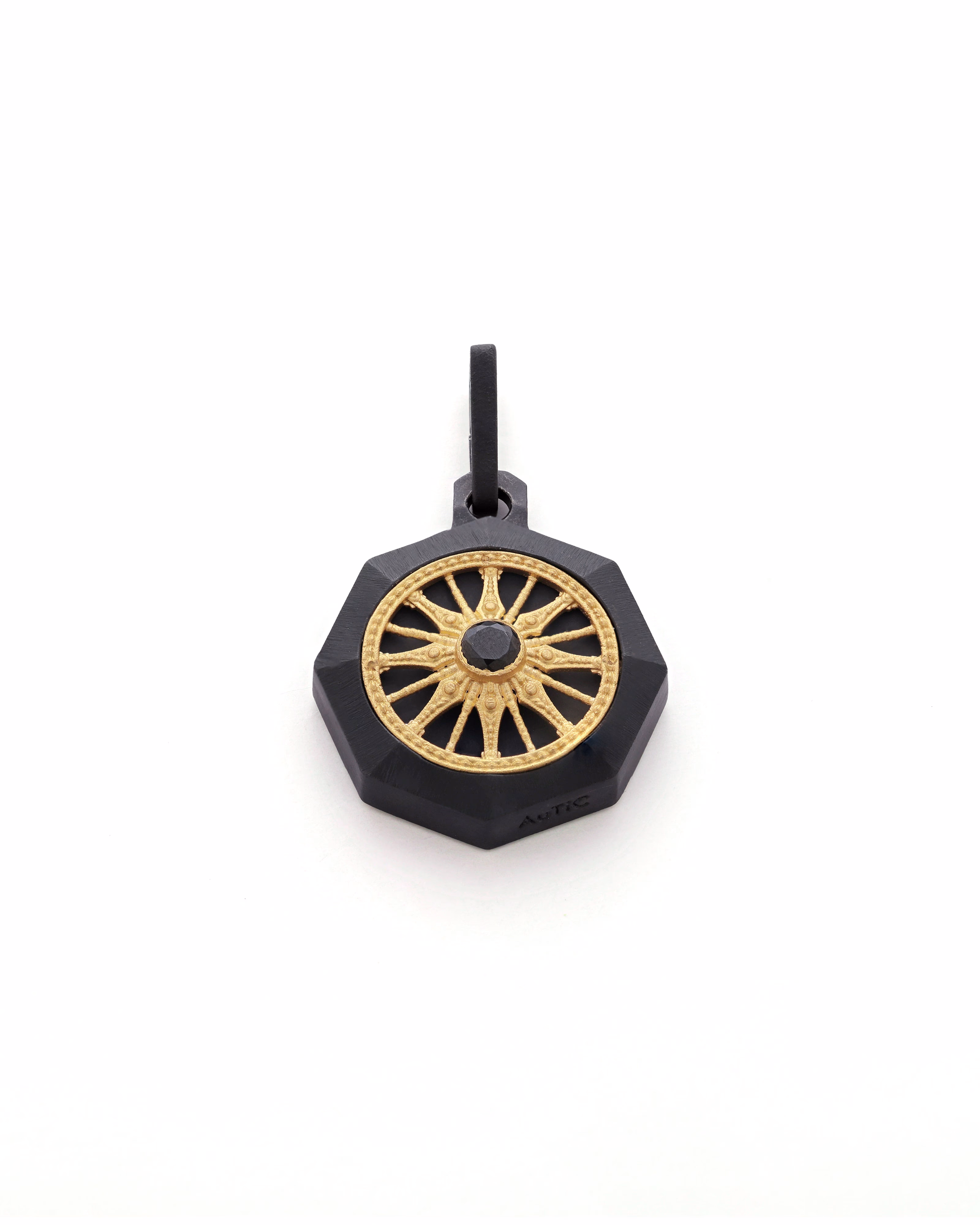 Dravida – Black Titanium Pendant.