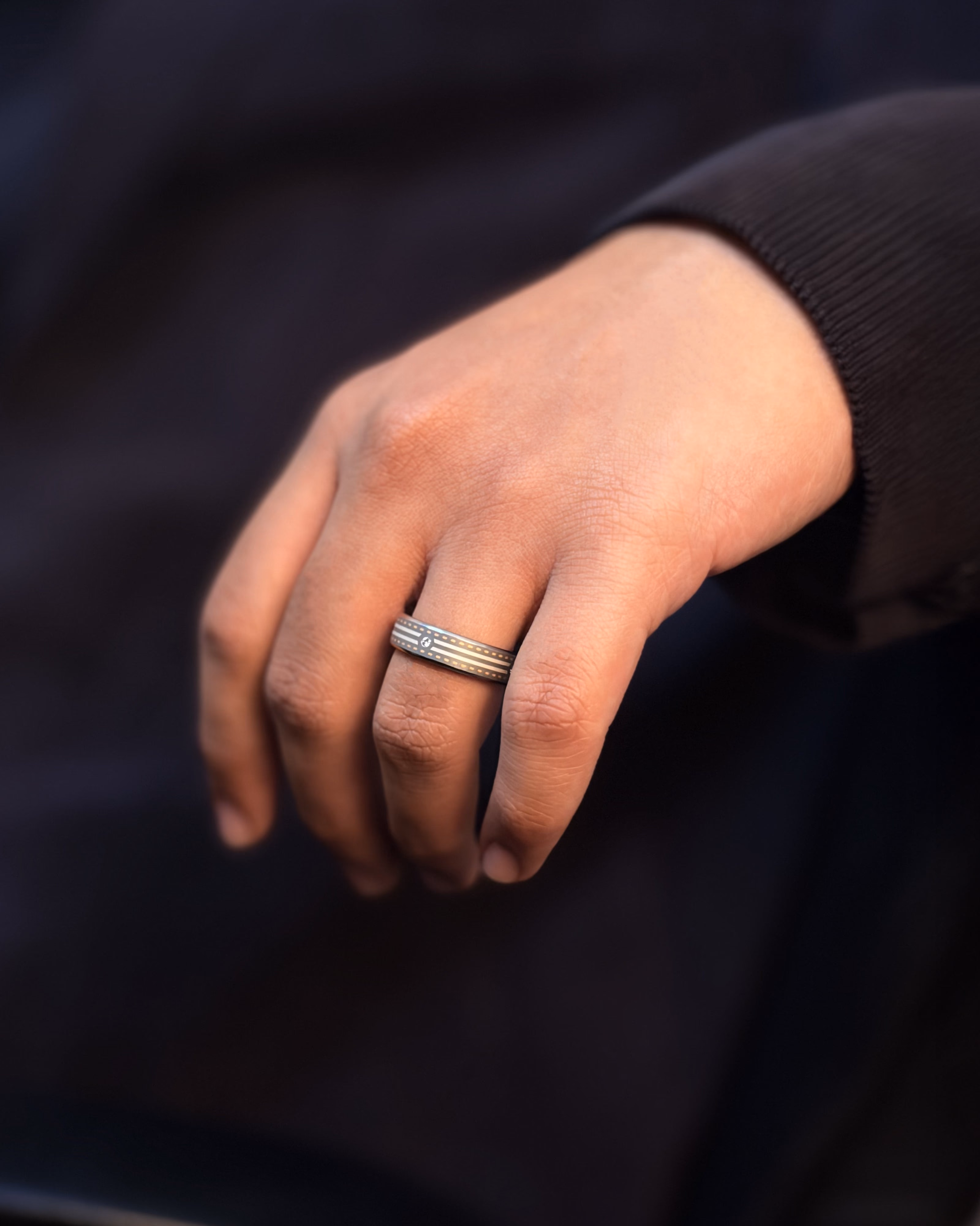 Mens's Silver Titanium Ring with Matte Finish